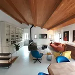 Un Je Ne Sais Quoi De Paradis 게스트하우스 레반