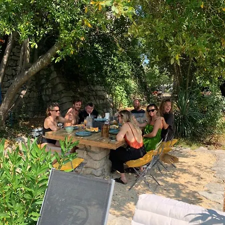 Un Je Ne Sais Quoi De Paradis 4* Les Vans
